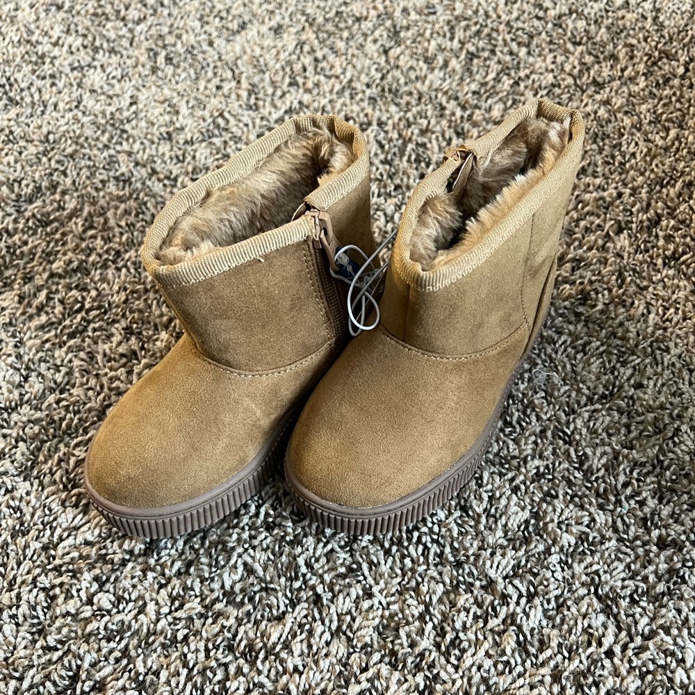 New toddler boots